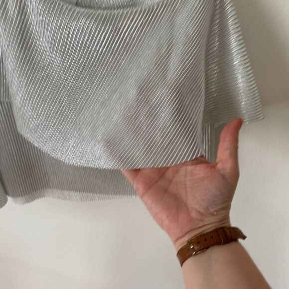 Silver Metallic Shiny Striped Ribbed One Shoulder One Long Sleeve Ruffle Top S - Picture 7 of 8